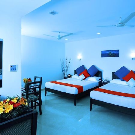 Hotel Green Dreams Kochi Bagian luar foto