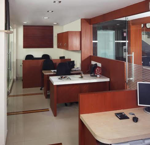 Hotel Green Dreams Kochi Bagian luar foto